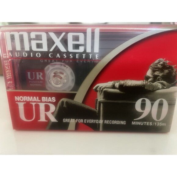 MAXELL AUDIO CASSETTE TAPES 6 PACK &Maxwell, Memorex sealed with Vintage Case - Picture 5 of 9